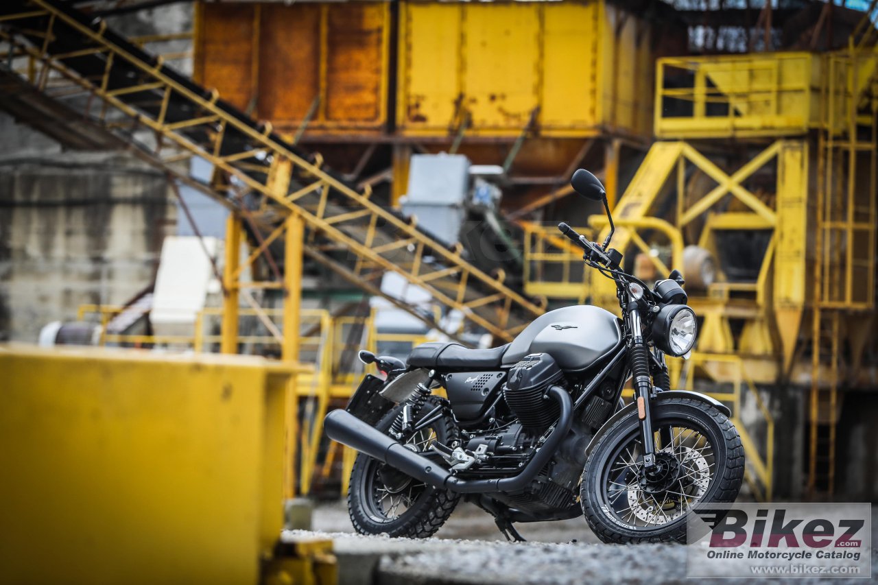 Moto Guzzi V7 III Rough