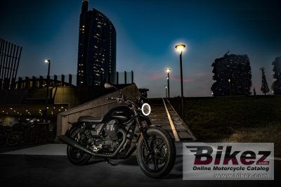 2020 Moto Guzzi V7 III Stone Night Pack
