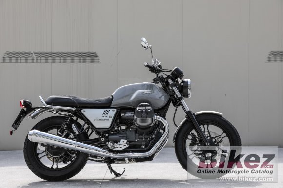 2020 Moto Guzzi V7III Milano