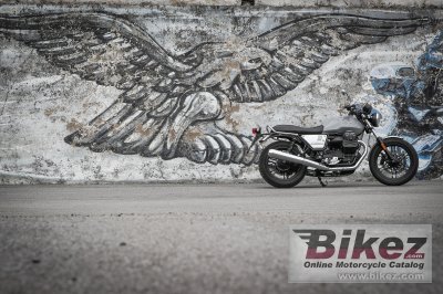 2020 Moto Guzzi V7III Milano