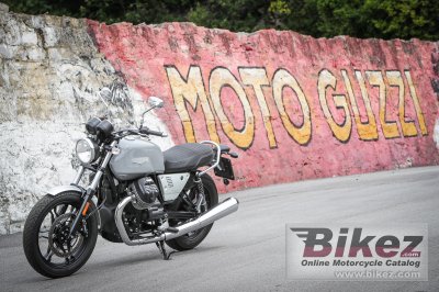 2020 Moto Guzzi V7III Milano