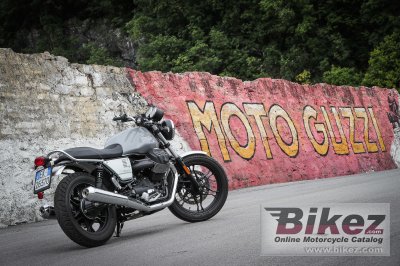 2020 Moto Guzzi V7III Milano
