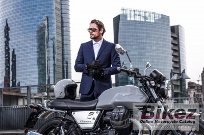 2020 Moto Guzzi V7III Milano