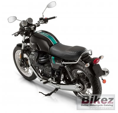 2020 Moto Guzzi V7III Special