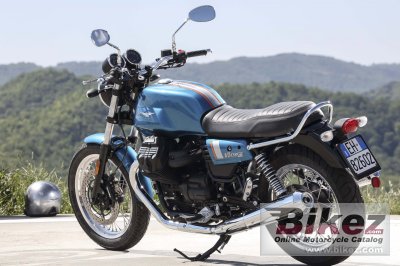 2020 Moto Guzzi V7III Special