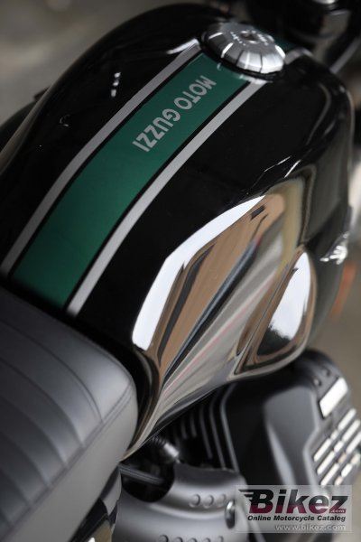 2020 Moto Guzzi V7III Special