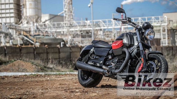 2021 Moto Guzzi Audace Carbon 1400