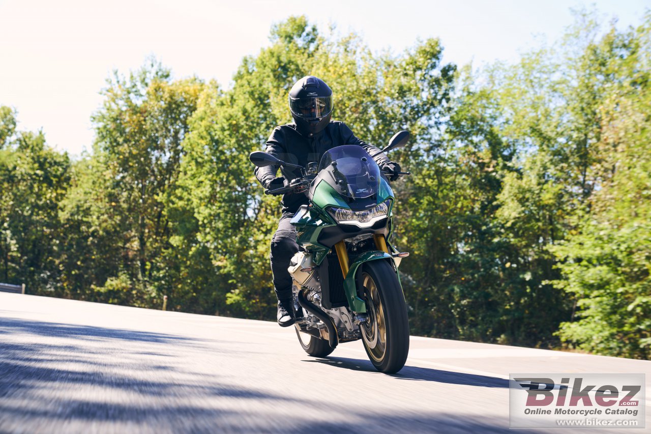 Moto Guzzi V100 Mandello