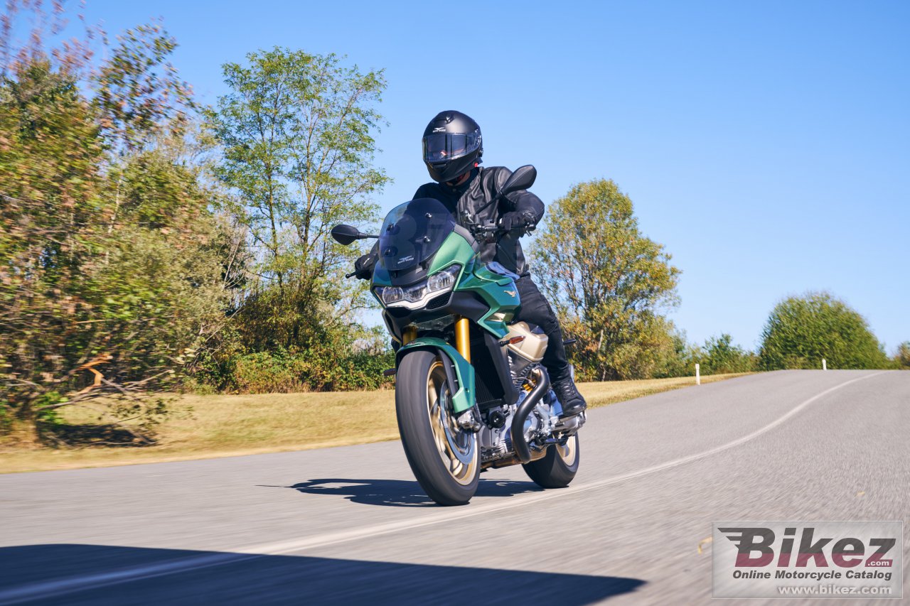 Moto Guzzi V100 Mandello