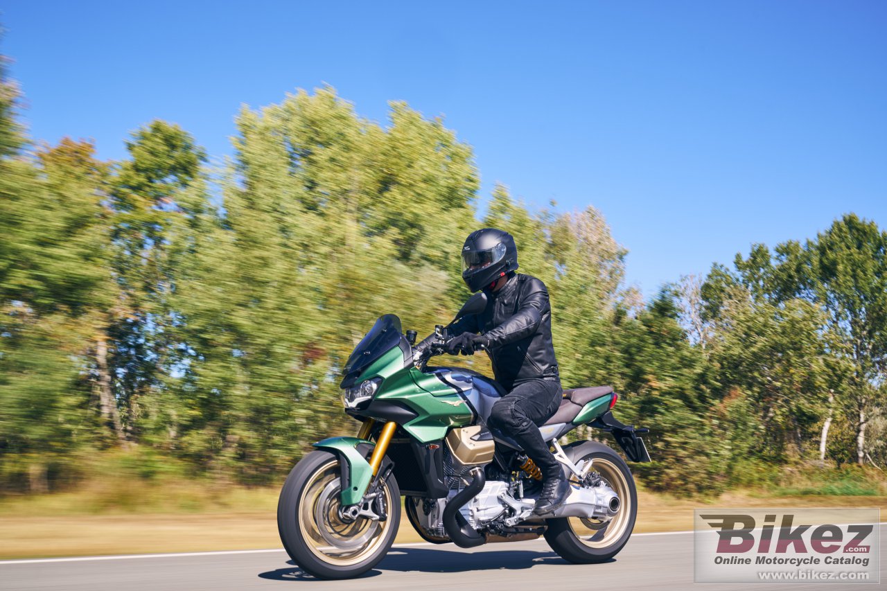 Moto Guzzi V100 Mandello