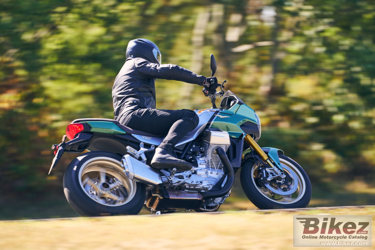 Moto Guzzi V100 Mandello