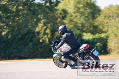 2022 Moto Guzzi V100 Mandello