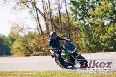 2022 Moto Guzzi V100 Mandello