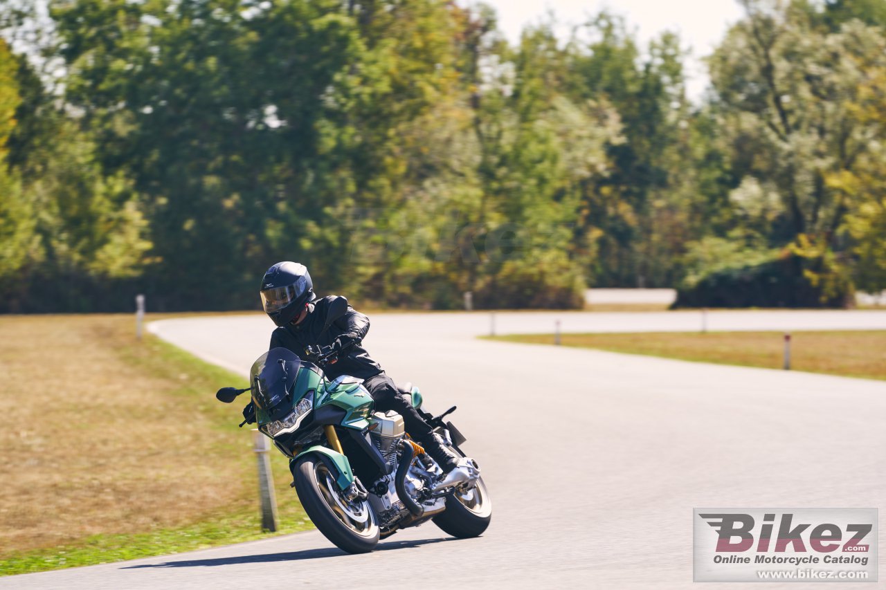 Moto Guzzi V100 Mandello