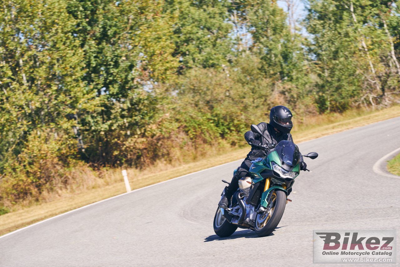 Moto Guzzi V100 Mandello