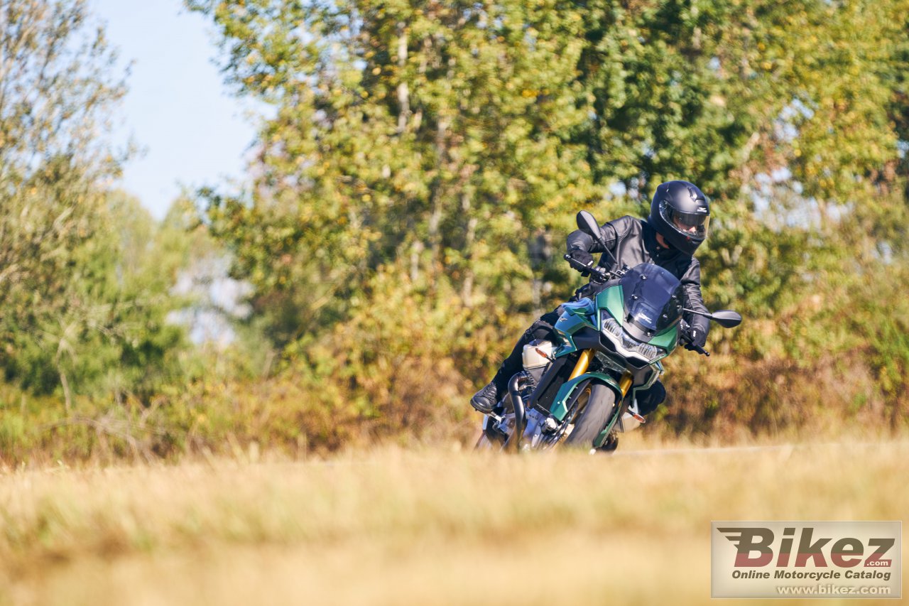 Moto Guzzi V100 Mandello