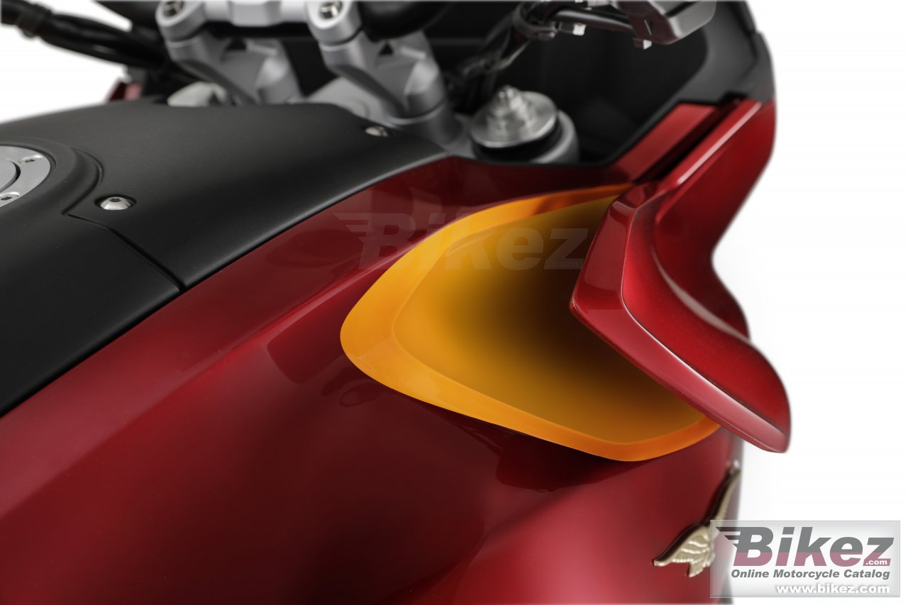Moto Guzzi V100 Mandello