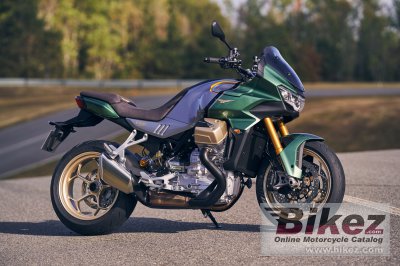 2022 Moto Guzzi V100 Mandello