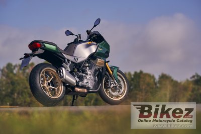 2022 Moto Guzzi V100 Mandello