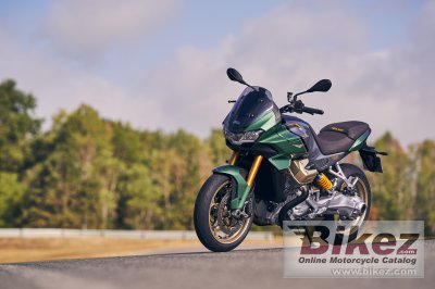 2022 Moto Guzzi V100 Mandello