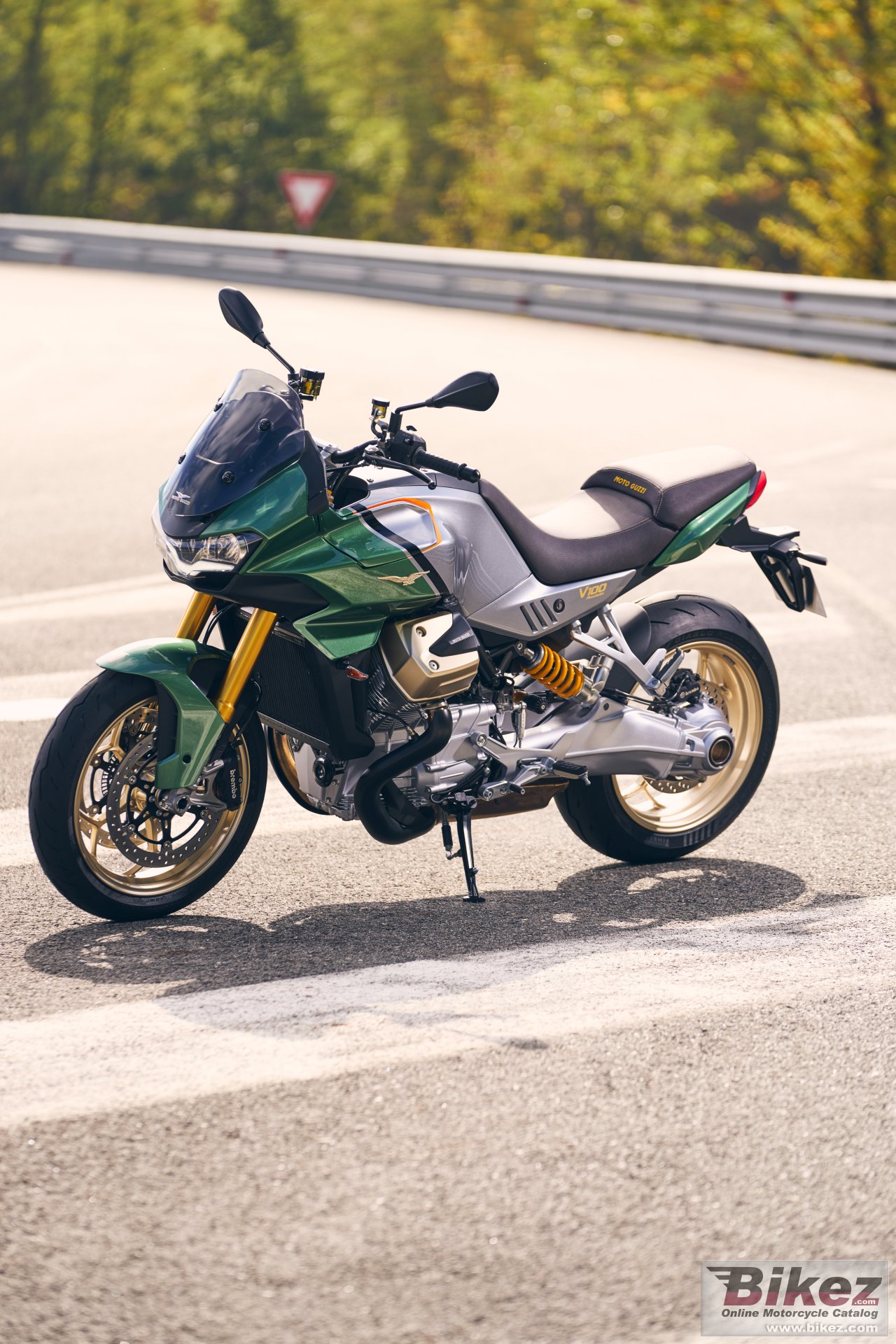 Moto Guzzi V100 Mandello