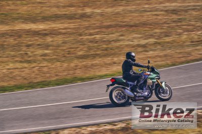 2022 Moto Guzzi V100 Mandello