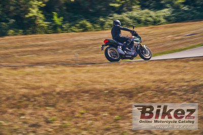 2022 Moto Guzzi V100 Mandello