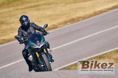 2022 Moto Guzzi V100 Mandello