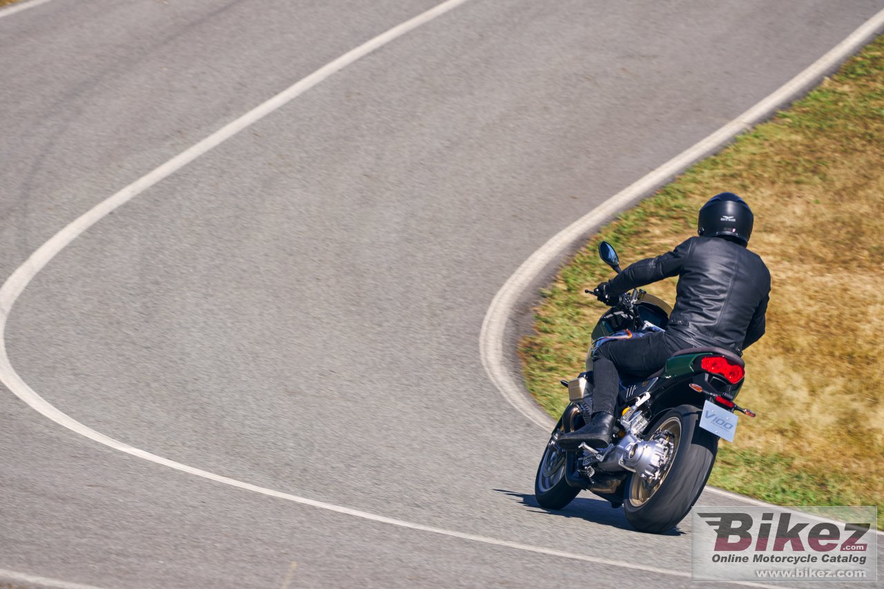 Moto Guzzi V100 Mandello