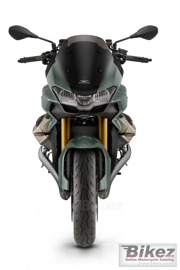 2022 Moto Guzzi V100 Mandello