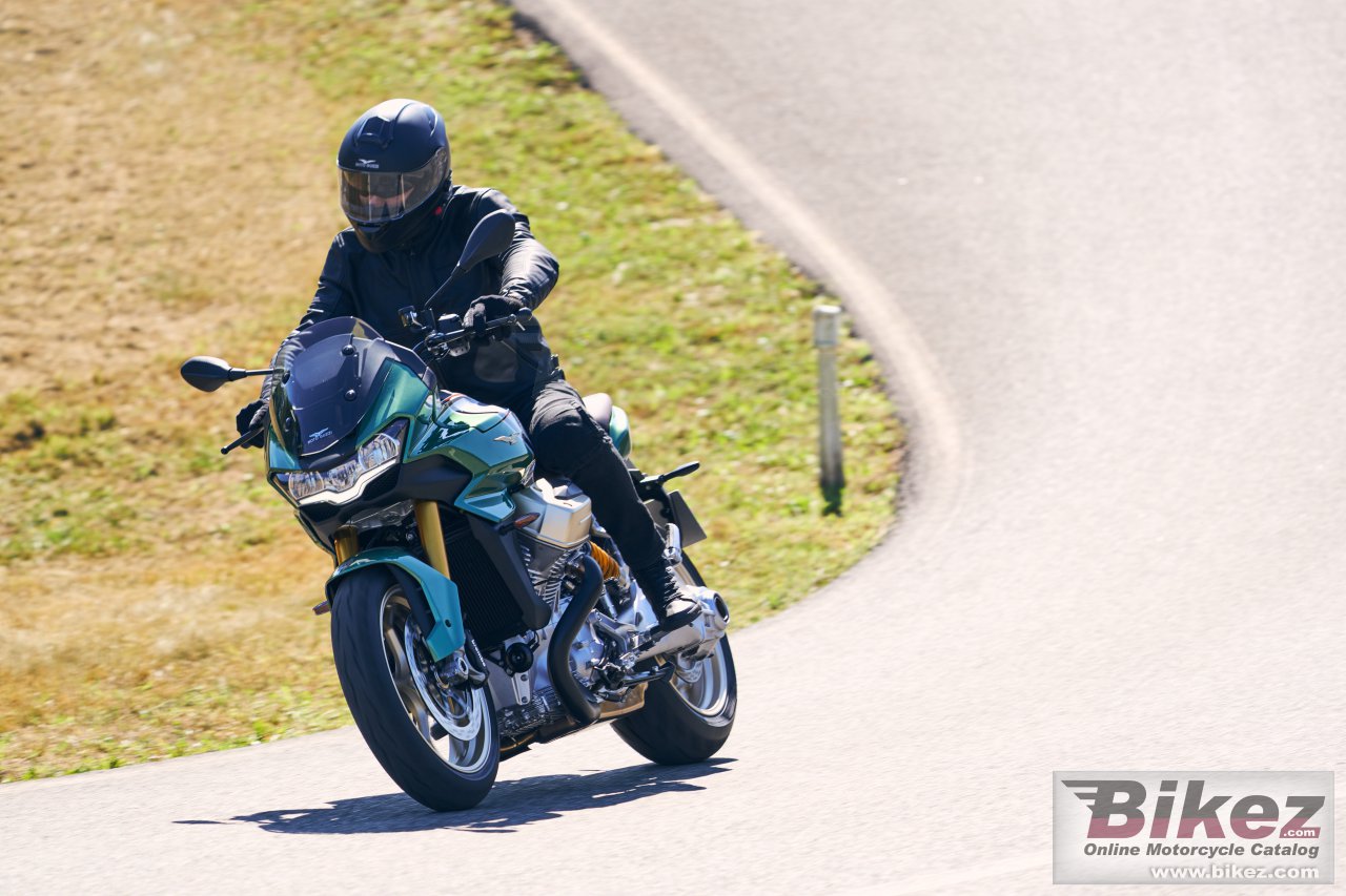 Moto Guzzi V100 Mandello