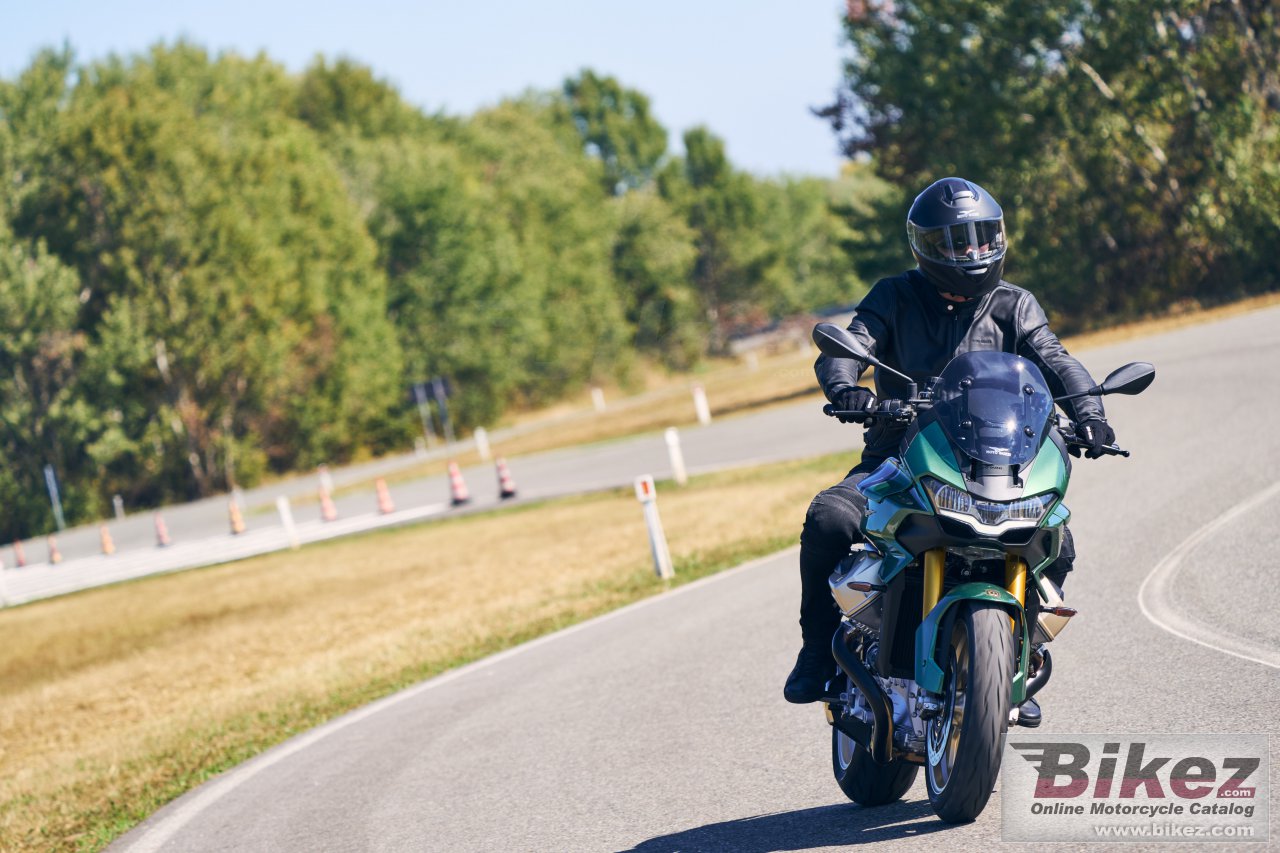 Moto Guzzi V100 Mandello