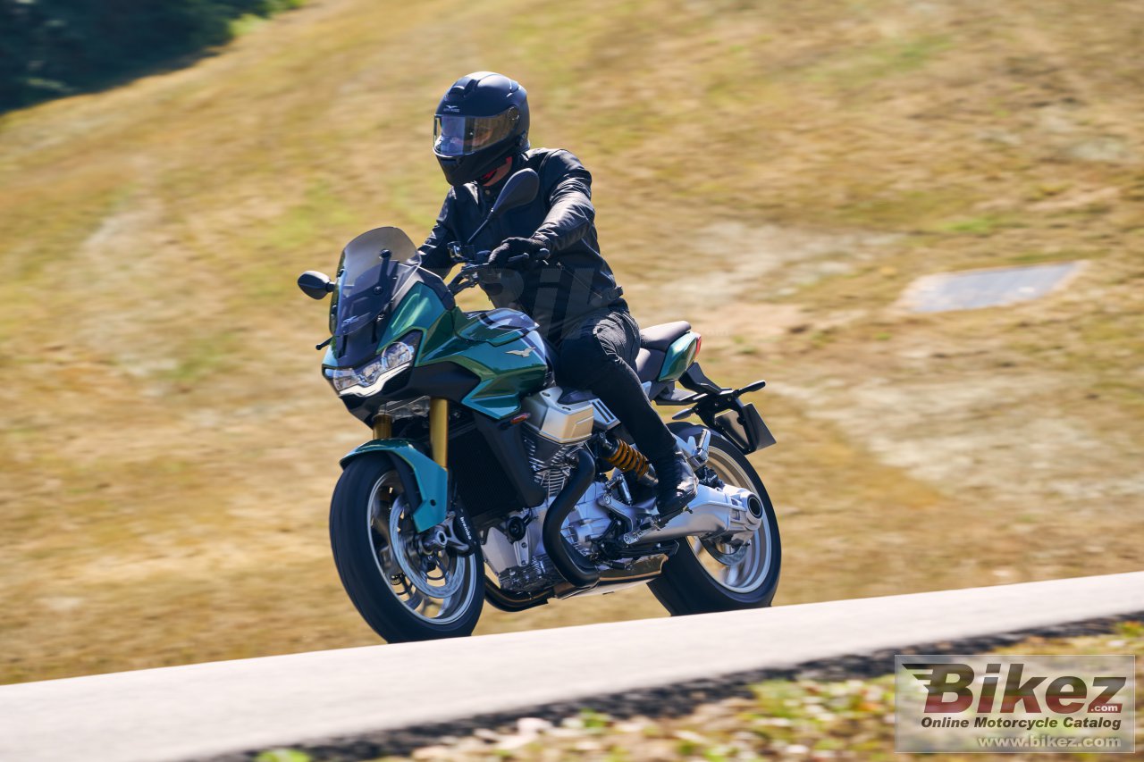 Moto Guzzi V100 Mandello