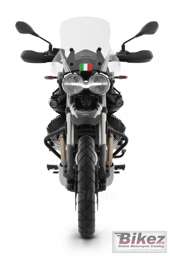 2022 Moto Guzzi V85 TT Guardia dOnore