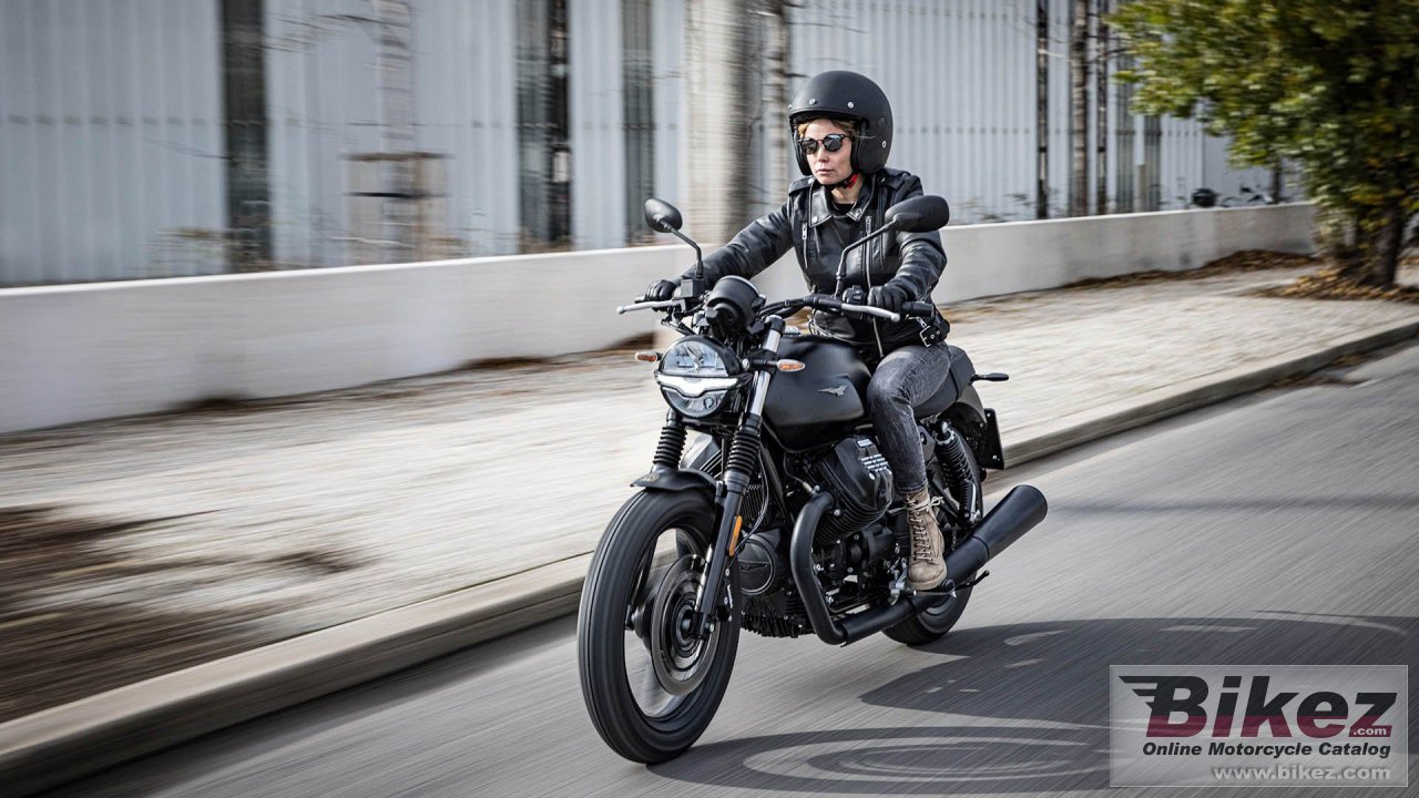 Moto Guzzi V7 Stone