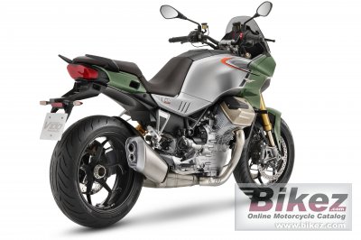 2023 Moto Guzzi V100 Mandello S