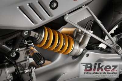 2023 Moto Guzzi V100 Mandello S