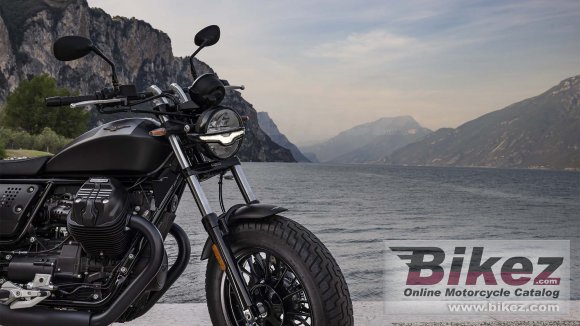 2023 Moto Guzzi V9 Bobber