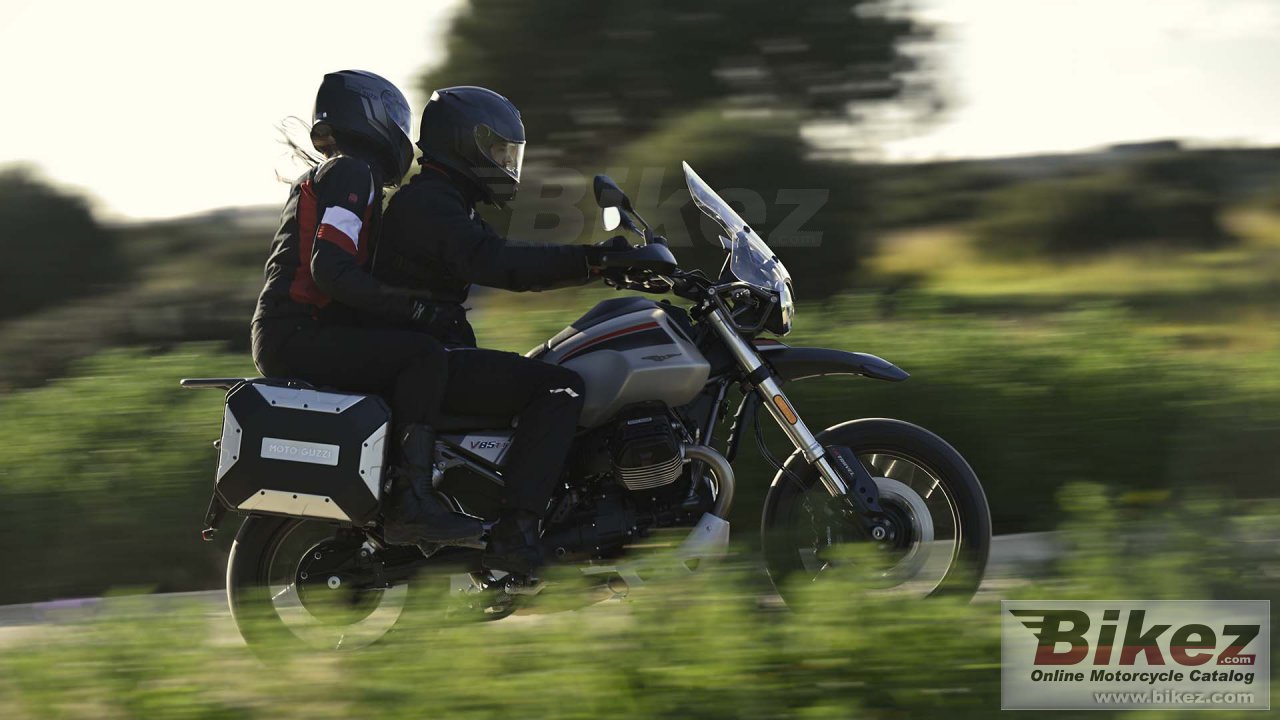 Moto Guzzi V85 TT Travel