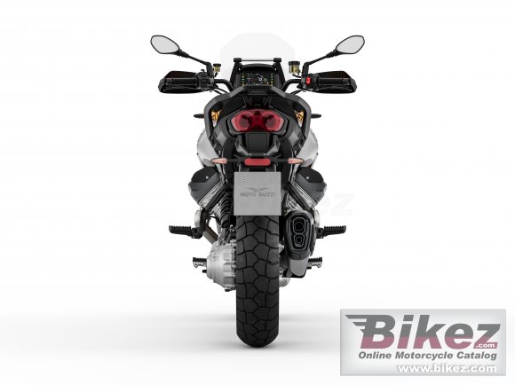 2024 Moto Guzzi Stelvio