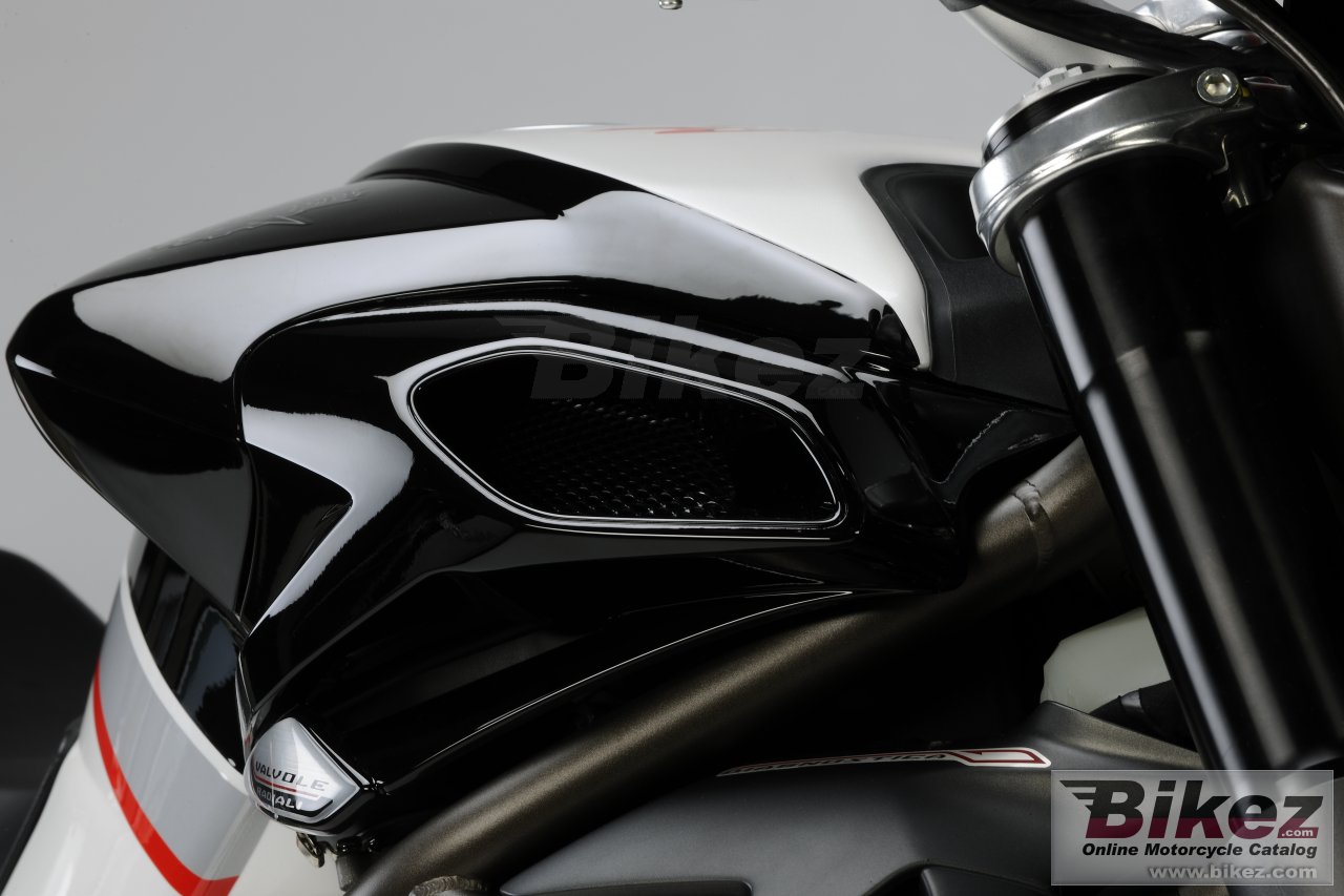 MV Agusta Brutale 1090RR