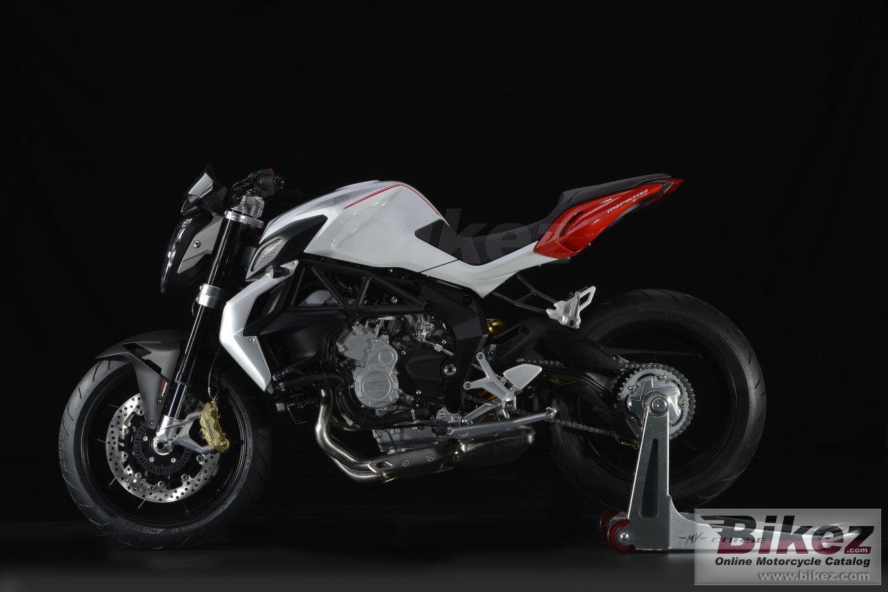 MV Agusta Brutale 800