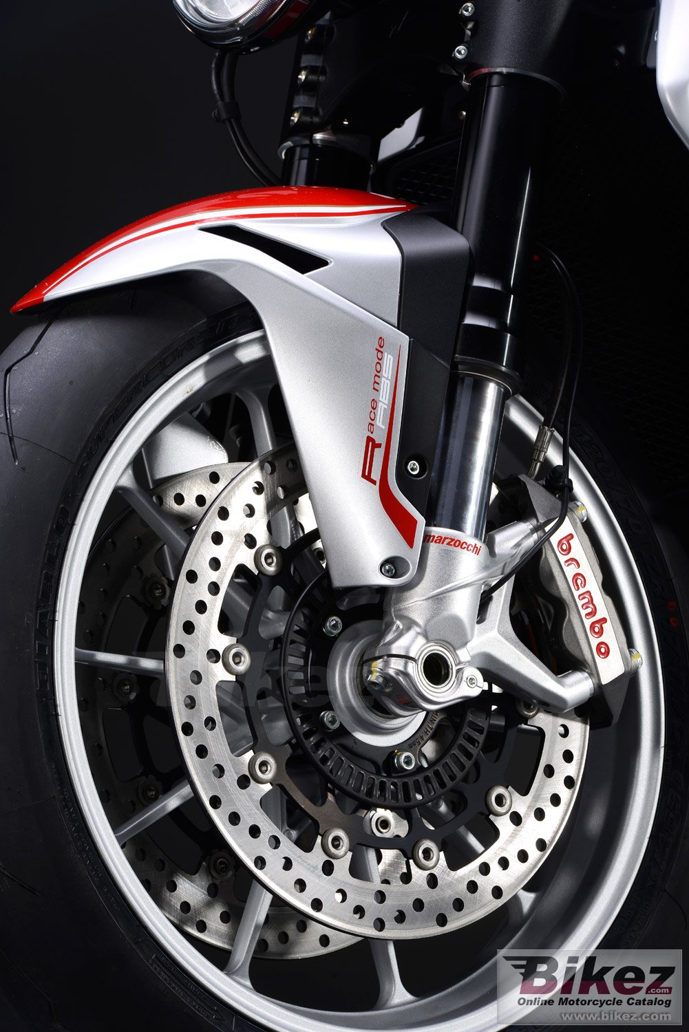 MV Agusta Brutale 1090 RR