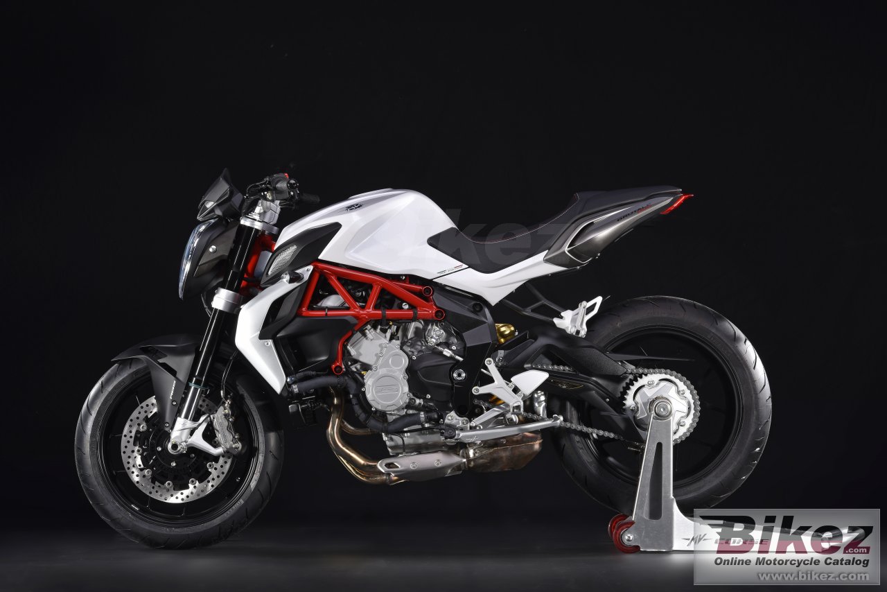 MV Agusta Brutale 800