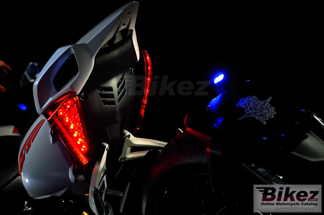 MV Agusta Rivale 800