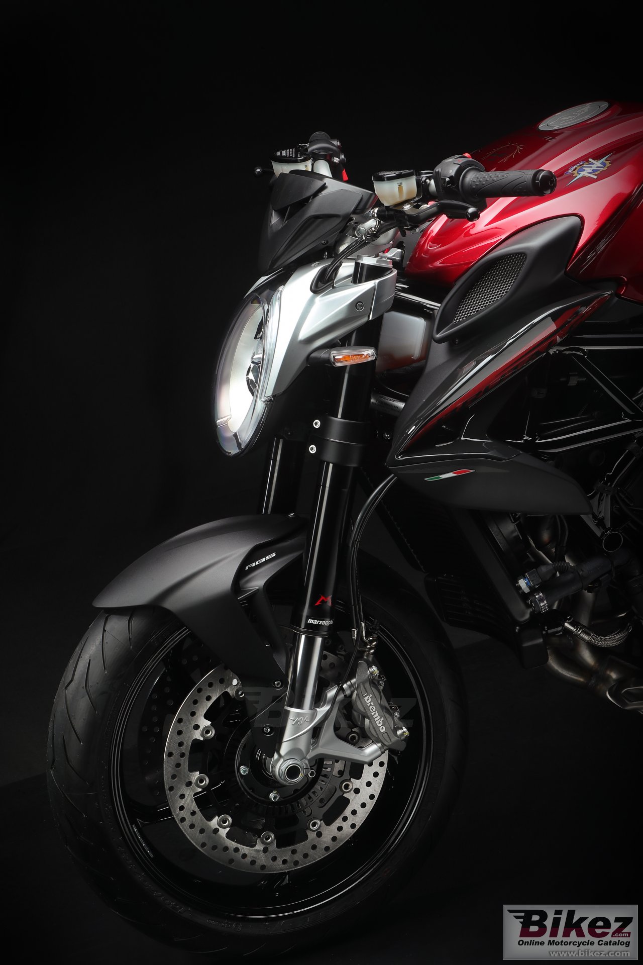 MV Agusta Brutale 800