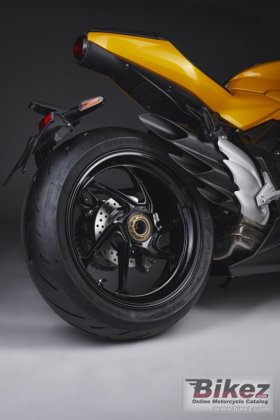 2022 MV Agusta Superveloce 800