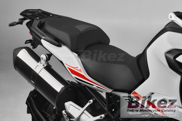 2023 MV Agusta Lucky Explorer 5.5