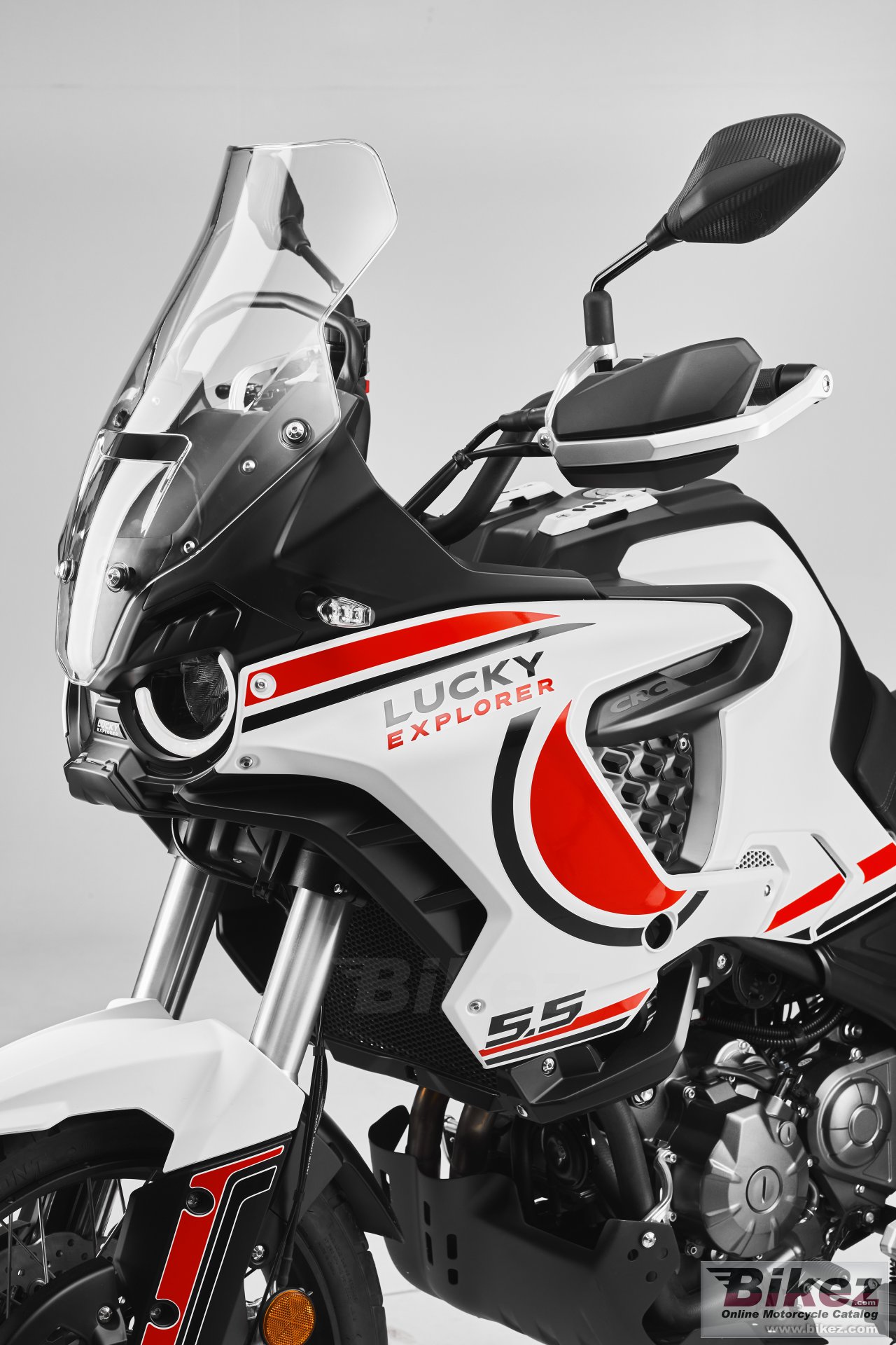 MV Agusta Lucky Explorer 5.5