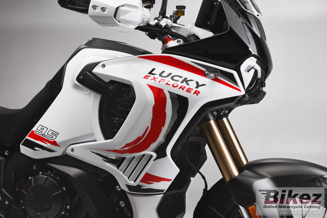 MV Agusta Lucky Explorer 9.5